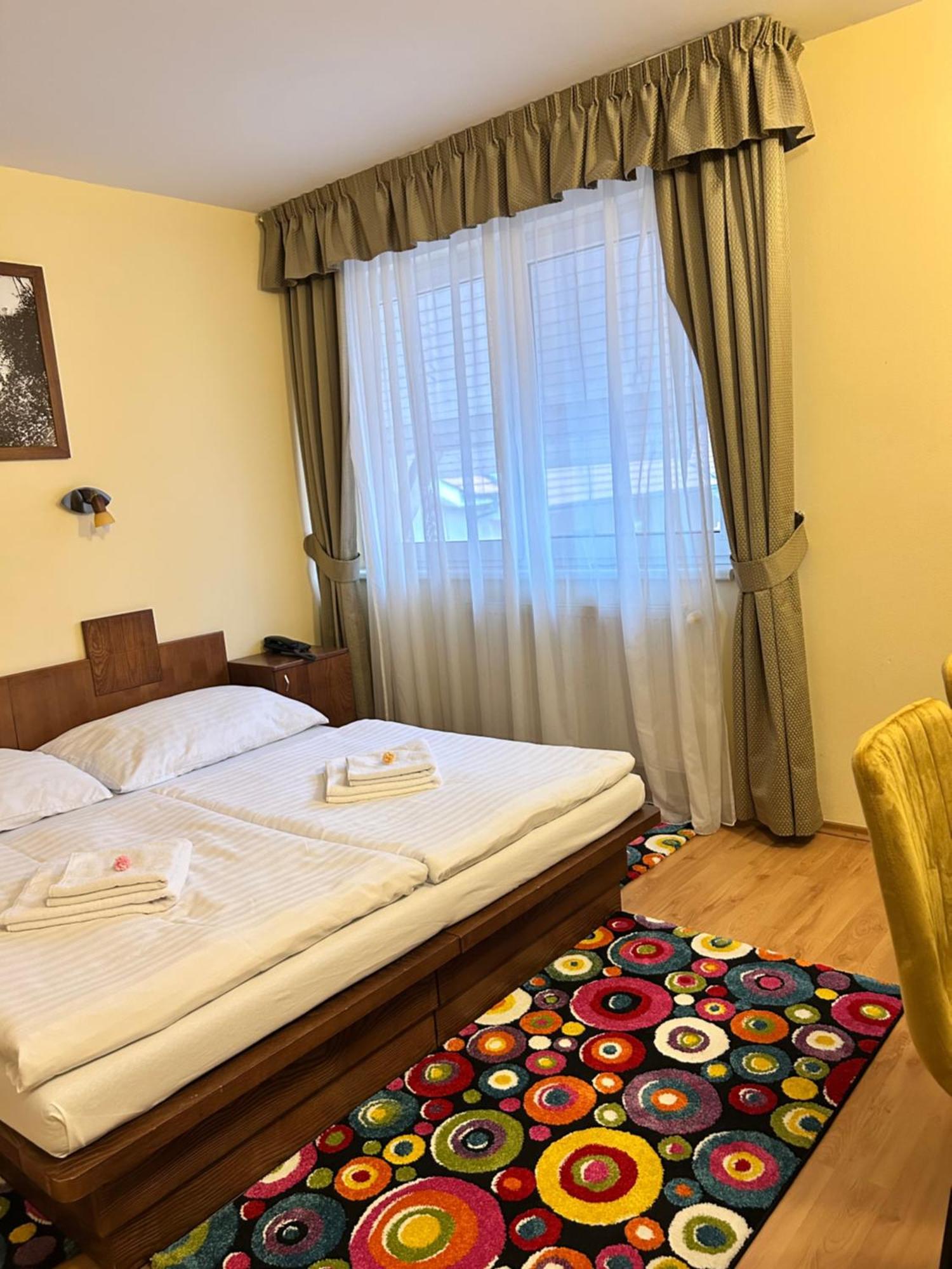 Hotel Banderium Komárno Eksteriør bilde